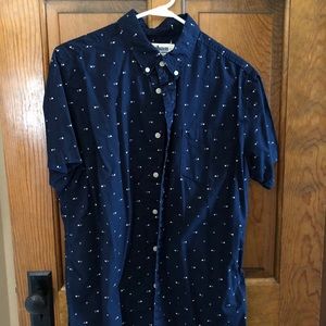 Urban Pipeline button down shirt.